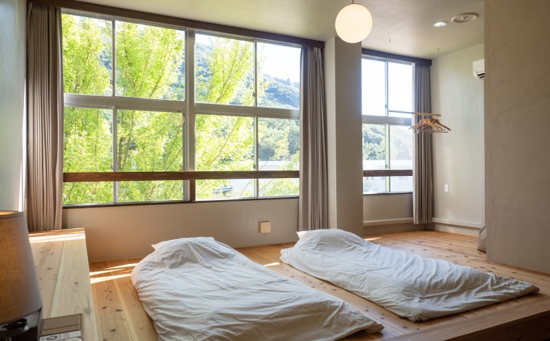 宿æ³åž å°è±å³¶ã®ã²ã¹ãããŠã¹ãNOTELã 1æ³ ã·ã³ã°ã« éŠå·