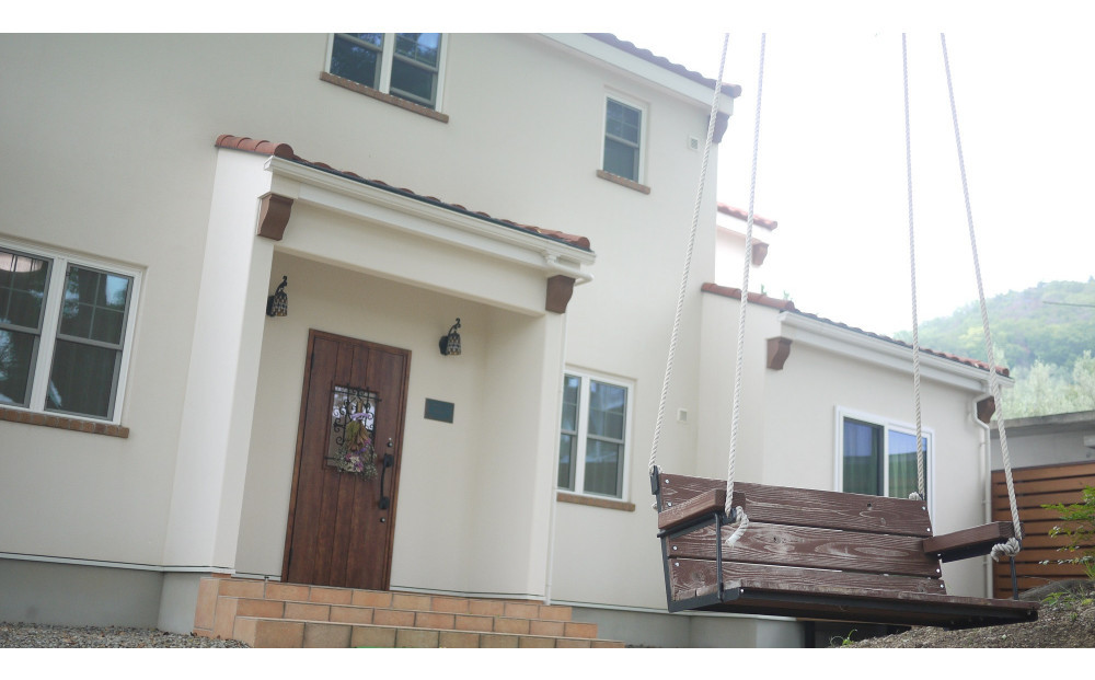 小豆島の小さなホテル くすの木とオリーブの森-KEI- 宿泊チケット 1泊朝食付 オリーブの部屋 (2名1室）