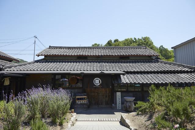 ジャンボフェリーで小豆島へGO！乗船券5,000円分＆小豆島酒造のお食事券5,500円分