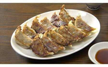 【最速便】｢福一｣烏骨鶏餃子96個（タレ付） | 餃子 おかず 豚肉 鶏肉 三木町餃子 惣菜 おすすめ おつまみ 冷凍 ギョウザ 簡単 簡単調理 人気 タレ 人気ラーメン店 ラーメン餃子 国産 国産餃子 加工品 香川県 三木町 |_mk043-002s