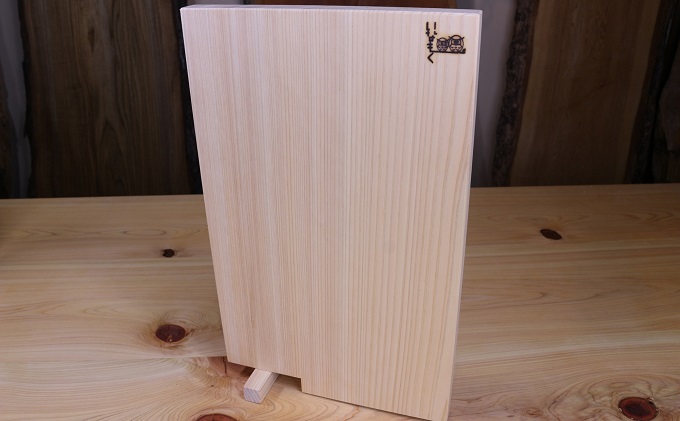 ヒノキのまな板スタンド付き  "ヒノキ" キッチン用品 包丁 雑貨 日用品