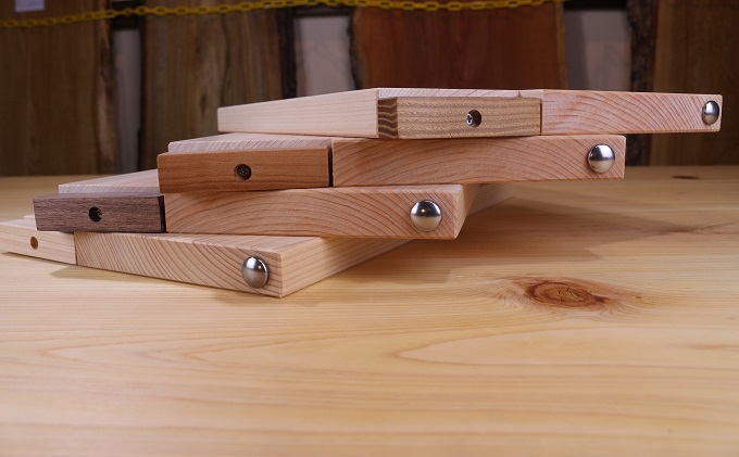 ヒノキのまな板スタンド付き  