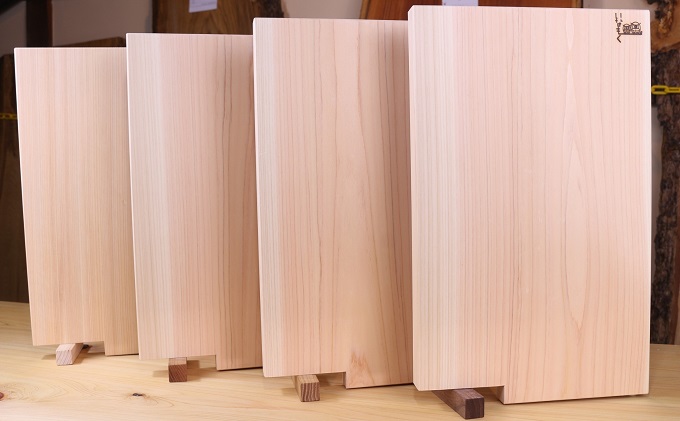 ヒノキのまな板スタンド付き  