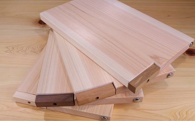 ヒノキのまな板スタンド付き  