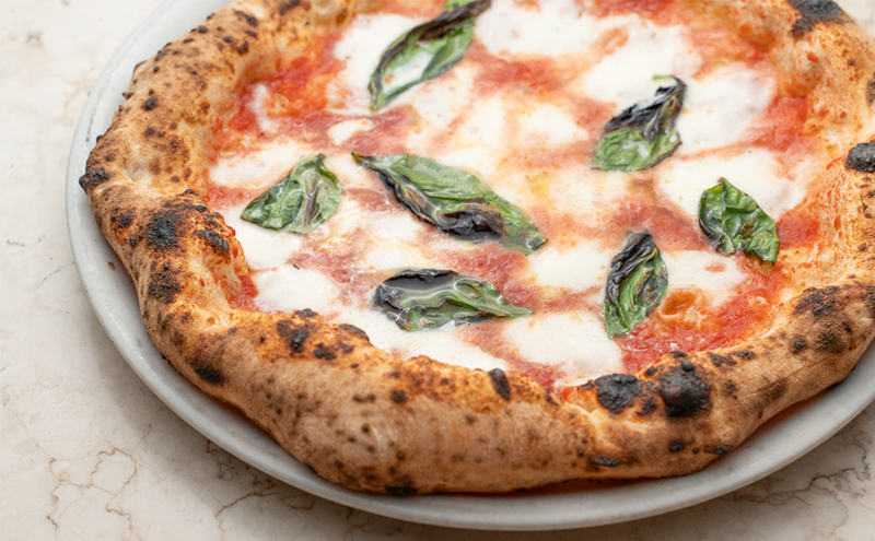 世界3位入賞マルゲリータとトリュフビスマルクのセット