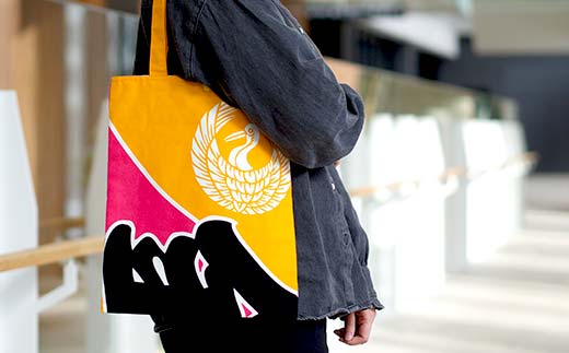 KONBAG A4繝医シ繝医ヰ繝繧ー 縺九ー繧 髷 繧ォ繝舌Φ 隶蟯舌ョ繧頑沒 豁瑚樔シ 縺九カ縺 繧ォ繝悶く 驥第ッ倡セ螟ァ闃晏ア 蟷 縺ョ縺シ繧 鬥吝キ 逅エ蟷ウ F5J-805