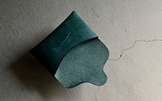 封筒のような プエブロレザーの名刺も入るシームレスカードケース 【ペトローリオ（青）】 F5J-1040