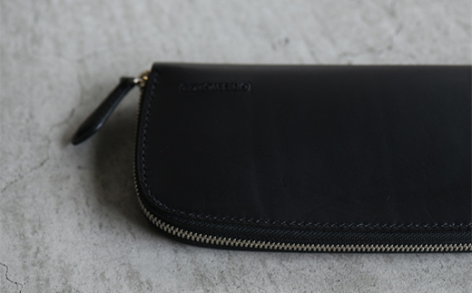 ロングサイズのラウンドファスナーウォレット ブッテーロ （ブラック） F5J-1044