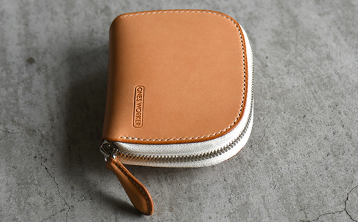 ファスナーウォレット 手のひらサイズのブッテーロ ショートサイズラウンドジップウォレット （ナチュラル） F5J-1050