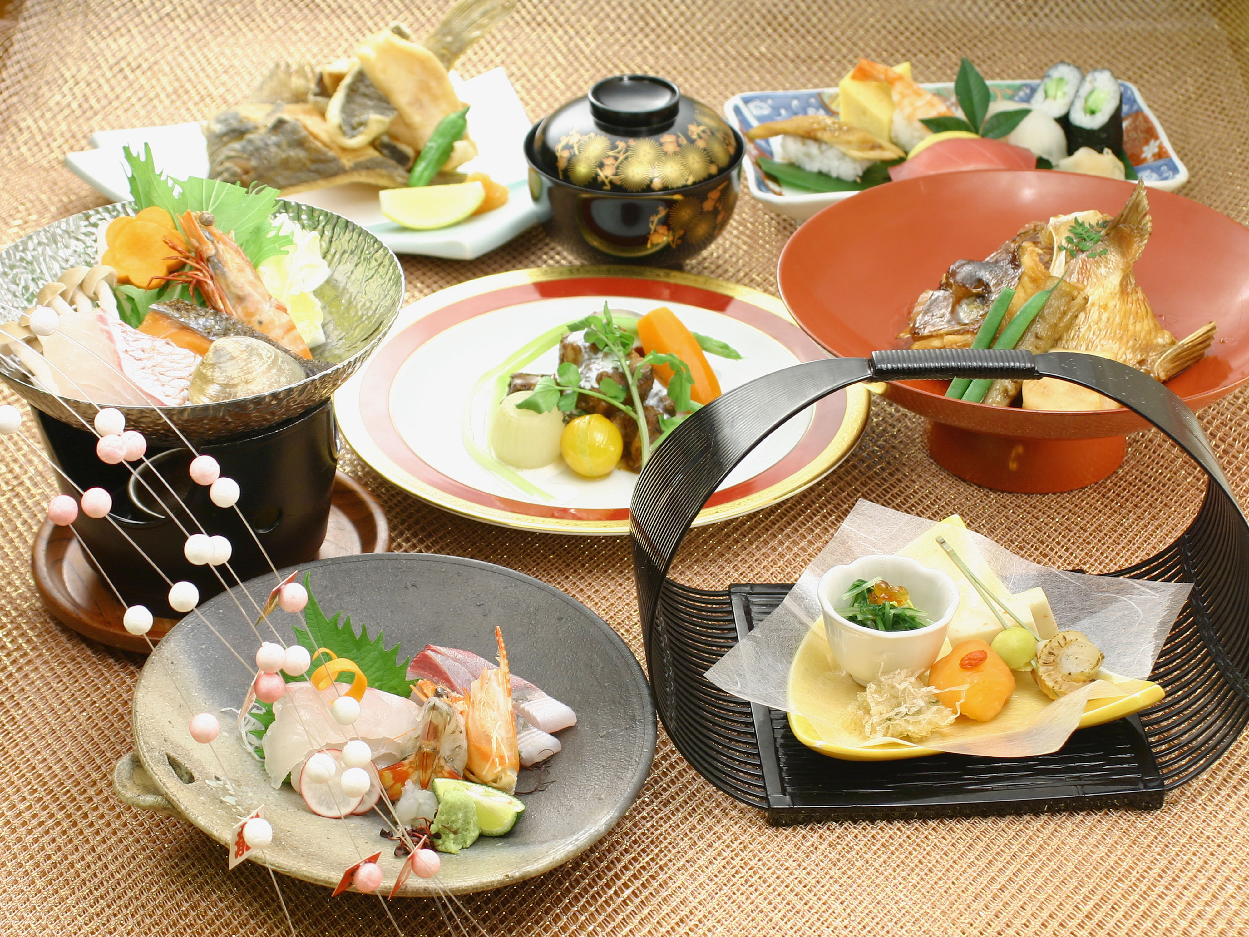 【昭和23年創業】老舗寿司店「すし丸」お食事券 6000円分｜寿司 食事券 会席 お祝い 愛媛県 松山市 ふるさと納税