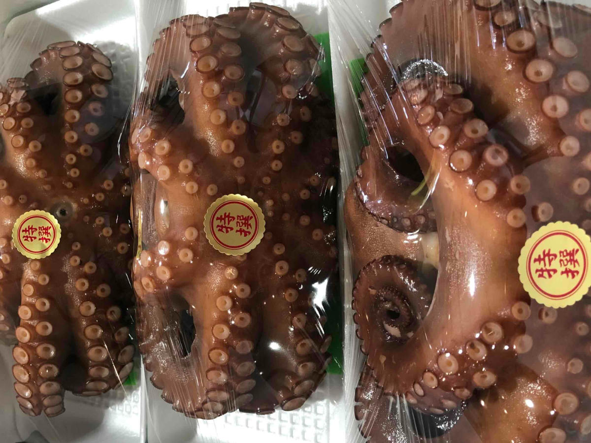 八幡浜発!竹中水産のたっぷり「浜茹で地蛸」三昧!1.5kg前後【F22-189】【配送不可地域：離島】【1043154】 YWTM016