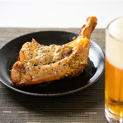 愛媛県銘柄鶏・浜千鶏の骨付鳥(約200g×6本)【F65-3】【配送不可地域：離島】【1256445】