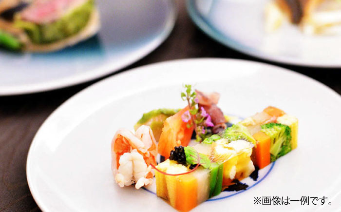 NIPPONIA HOTEL 大洲 城下町 大洲城ナイトツアー付き 1泊2日ペア宿泊券（2食付き）愛媛県大洲市/バリューマネジメント株式会社 [AGDP017]旅館 浴衣 家族旅行 デート 観光 ホテル 宿泊チケット 記念日 ランチ ディナー 食事券 チケット 家族旅行 ギフト券 体験チケット 旅行 クーポン 予約 食事 ギフト券 愛媛県 大洲市