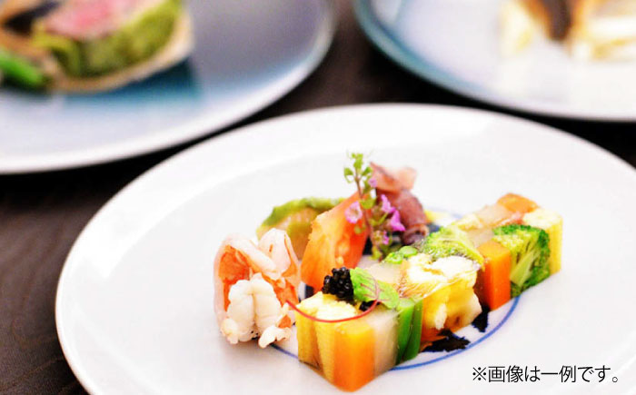 【5〜11月限定】NIPPONIA HOTEL 大洲 城下町 肱川遊覧付き 1泊2日ペア宿泊券（2食付き）愛媛県大洲市/バリューマネジメント株式会社 [AGDP018]旅館 浴衣 家族旅行 デート 観光 ホテル 宿泊チケット 記念日 ランチ ディナー 食事券 チケット 家族旅行 ギフト券 体験チケット 旅行 クーポン 予約 食事 ギフト券 愛媛県 大洲市