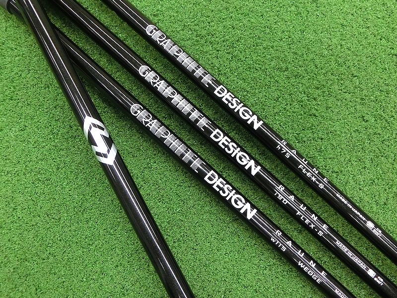 ãŽã«ã ãŽã«ãã¯ã©ã ãšããªãããããCV15 ã©ãŠã ã°ãªãã ãªãŒããŒã¡ã€ã ã¢ã€ãºãã¡ã¯ããªãŒ | F45