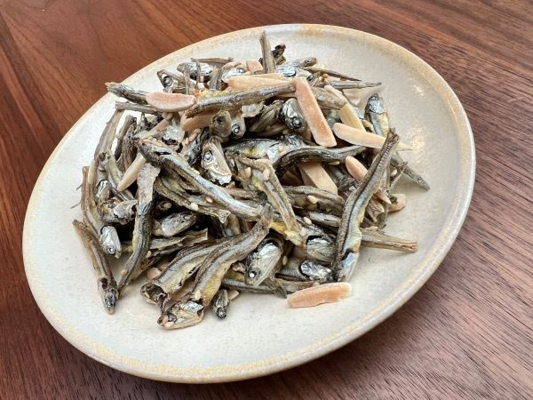 アーモンド小魚 450g×1袋  アーモンドフィッシュ アーモンドごまいりこ  カルシウム 給食 オカベ 国産｜A28