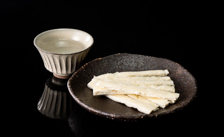 チータラ 5袋 チーズ おつまみ クリームチーズサンド 人気 珍味 おやつ お茶うけ ビールやワインのおつまみ チーズおつまみ 定番品 伊予市 オカベ｜A33