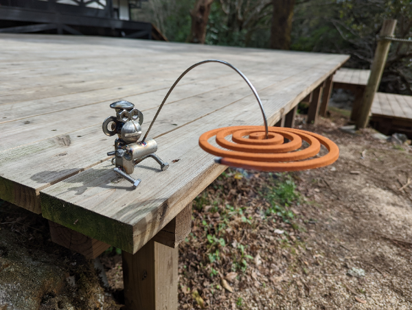 【181welding】蚊取り線香ホルダー（キャン吉）蚊取り線香　アウトドア　キャンプ　グランピング　ハンドメイド　ステンレス　オブジェ｜D13