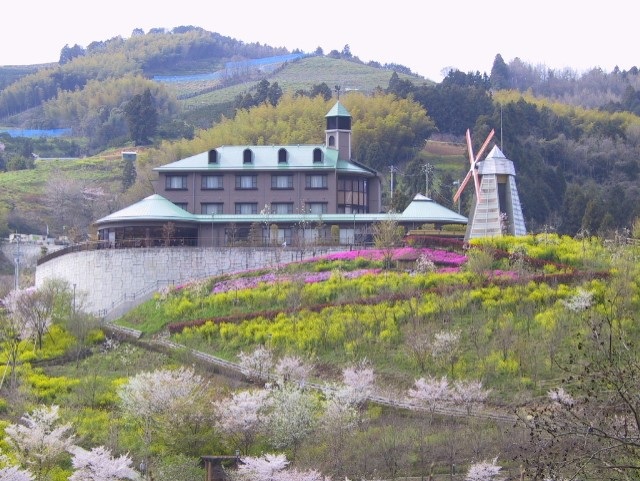 【花の森ホテル】ご宿泊やお食事に使える花の森ホテル利用券3000円｜B168