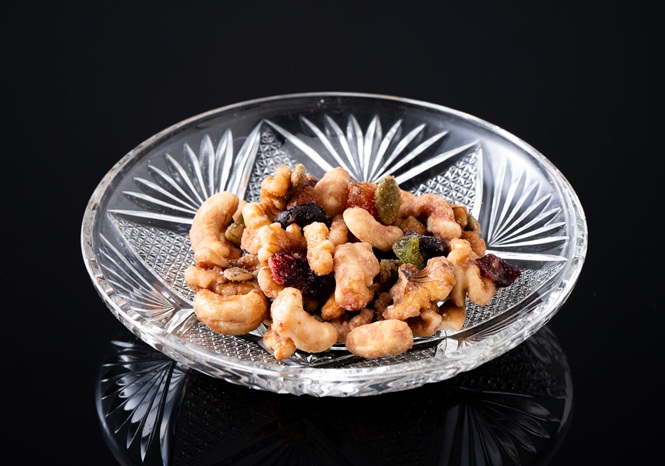 フレーバーナッツ ご褒美の種 50g×20袋 ドライフルーツ ナッツ ミックス 6種類入り ブルーベリー味 チャック付き オカベ 愛媛 伊予市｜C68