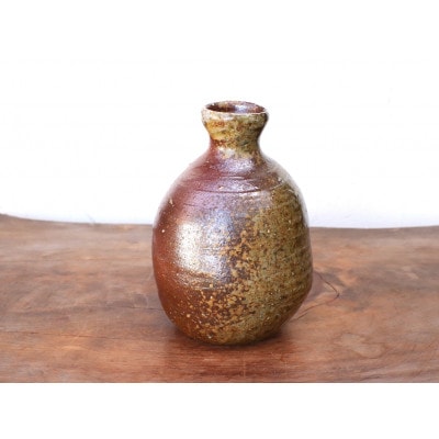 備前焼　酒器セット・徳利とぐい呑み2個(一点もの)【1093969】