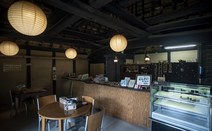 【手作り作品】KIKUJIROおまかせ猫のコースター4枚セット ※着日指定不可