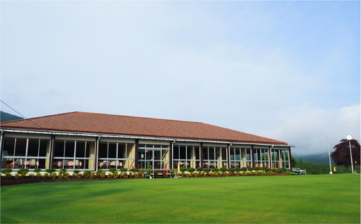 ゴルフプレー クーポン券（9,000円分）