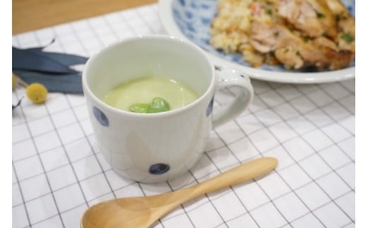 梅乃瀬窯 水玉もようのマグカップセット（２個）