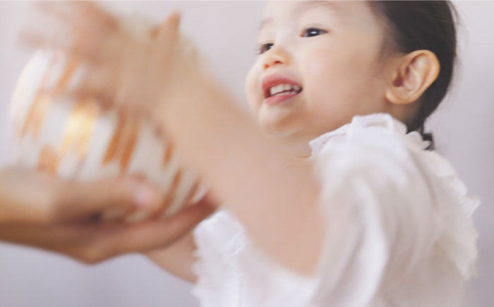 『愛媛県から 五十崎和紙の 紙風船（矢絣）』 ／ 赤ちゃん ベビー 子供 子ども ギフト 四国 内子町 【株式会社和える】 [BKAF002]