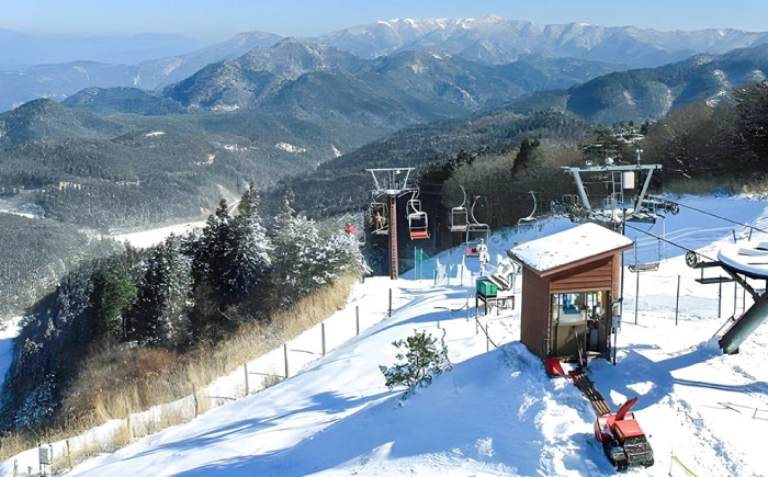 【四国最長1200mコース！】SOL-FA ODA ペアリフト券(大人2名様分)／スキー リフト券 ペア スノボ スノーボード ゲレンデ 愛媛県 内子町 【ソルファオダ株式会社】 [BKAM001]
