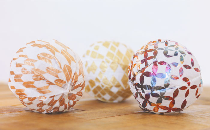 『愛媛県から 五十崎和紙の 紙風船（矢絣）』 ／ 赤ちゃん ベビー 子供 子ども ギフト 四国 内子町 【株式会社和える】 [BKAF002]