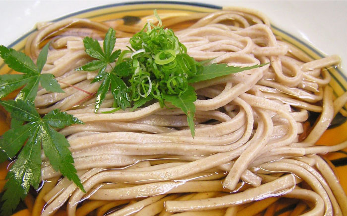 道の駅からり直送！食物繊維たっぷり！もち麦うどんセット ／ 細麺 のどごし うどん 乾麺 もち麦 人気 おすすめ 【株式会社内子フレッシュパークからり】 [BKAD005]