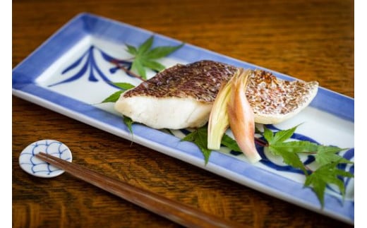 【産地直送】今夜のおかずBセット 鯛の一夜干し 切身（2尾）、アカモク（200g）、じゃこかつ（3枚入り×2） IKTO001 