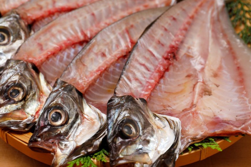 【一本釣り 匠の漁】天然三崎アジ一夜干しセット 3枚 IKTJ004