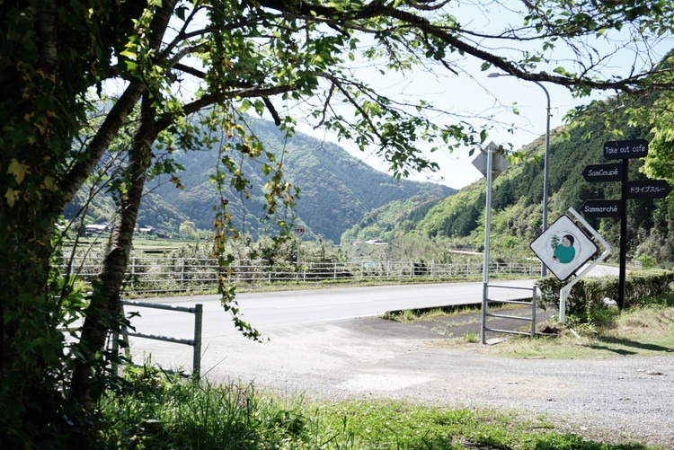 ããªããããã°ã³ãŒã㌠èš8åïŒ4çµµæÃå2åïŒ ïœ çç² ã³ãŒã㌠HARSHA COFFEE æåªç 鬌åçº â»åæµ·éã»æ²çžã»é¢å³¶ãžã®é
éäžå¯