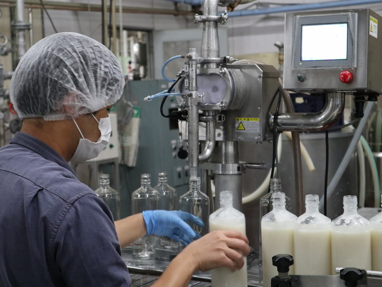 どぶとゆず 600ml×2本（計1.2L）｜ ふるさと納税 お酒 アルコール ドリンク おうち時間 BBQ 宅飲み 晩酌 お取り寄せ ギフト 父の日 母の日 柚子 ユズ ※離島への配送不可