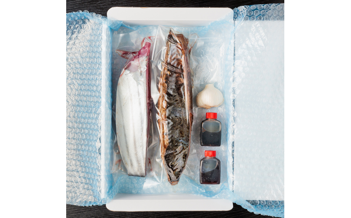 【冷蔵】びりガツオたたきと刺身 約250g/節 2節  冷蔵 かつおのたたき 鰹 カツオ 魚 さかな 海鮮 魚介類 本場 土佐 個包装 ふるさと納税カツオ 高知県 高知市 刺し身 天然 【ゆず庵2】 [ATHM001]