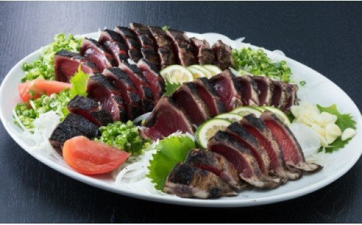 【偶数月６回定期便】厳選かつおの完全わら焼きたたき 1回あたり2節 恋人の聖地グルメ甲子園で５位！ 室戸海洋深層水の塩付き かつおのたたき カツオのたたき 鰹 カツオ たたき 海鮮 冷凍 送料無料