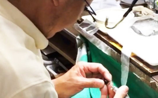 ダイヤ入り2wayピンクサンゴピアス［K18］