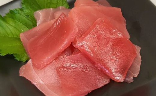 【3回定期便】カツオとマグロ堪能定期便A お楽しみ 切り落とし 刺身 刺し身 鮪 カツオのたたき ネギトロ 海鮮 魚 惣菜 海産物 魚介類 まぐろ まぐろたたき 海産物 冷凍 高知県 緊急支援品 訳あり 鰹 切り落とし 不揃い 傷 規格外 故郷納税 送料無料