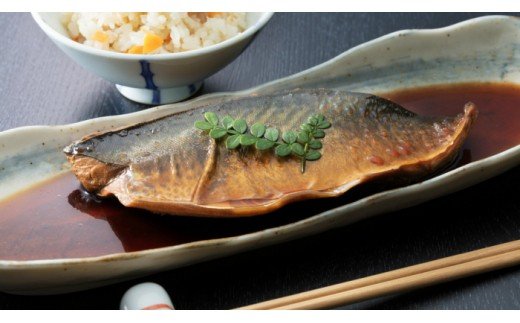 初音の定期便！！奇数月年６回お届け【おひとり様向け】定期便 奇数月 ６回定期便 簡単調理 一人暮らし 単身 惣菜 冷凍 冷蔵