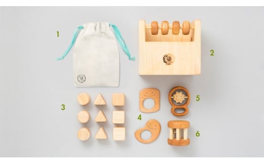 木のおもちゃ 赤ちゃんの宝石箱 おひさま 箱入り