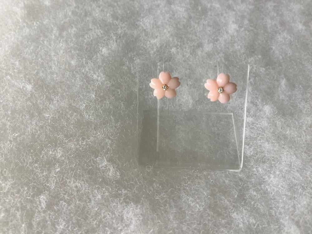 桜ドロップピアス（小）