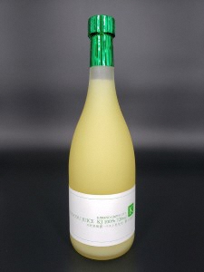 高知県土佐市産 KONATSU JUICE KJ 100％ 720ml (1本) ジュース 小夏 柑橘 果汁100％ 無添加 料理 贈り物 ギフト プレゼント 故郷納税 ふるさとのうぜい 返礼品 高知県 高知