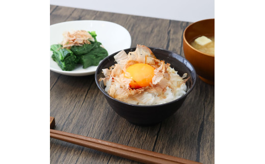 花かつお 80g×3袋 鰹 かつお カツオ かつお節 鰹節 料理 出汁 だし 薄削り 削りたて 風味 おやつ おひたし 冷奴 焼きそば 惣菜 美味しい 自宅用 お取り寄せ グルメ【株式会社大熊】 [BQAA061]