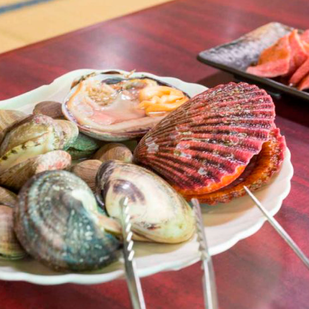 土佐市老舗 萩の茶屋 お食事券 3000円分 レストラン 食事券 チケット カツオのたたき 貝 海鮮 あさり アサリ 焼き肉 焼肉 やきにく ヤキニク 【有限会社　萩の茶屋】 [BQBG001]