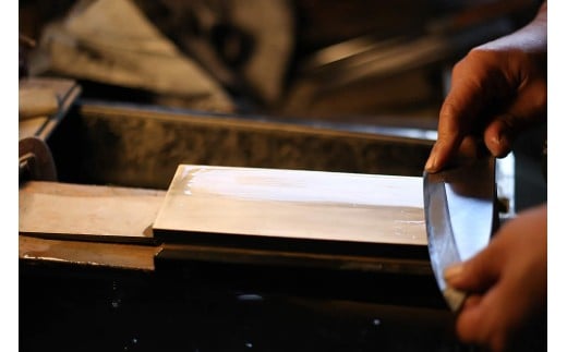 【 土佐打刃物 】 柳刃包丁 21cm 迫田刃物 鍛冶職人 日本三大刃物 白紙2号 包丁 キッチン 用品  高知県 須崎市