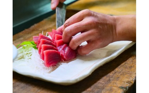 お刺身 定期便 3回 カツオ 鰹 フィーレ 炙り 刺身 刺し身 丼 寿司 海鮮 魚介 鮮魚 旬 ご飯に合う 米に合う コメに合う 冷蔵 高知県 須崎市 須崎魚商人組合 GK2000