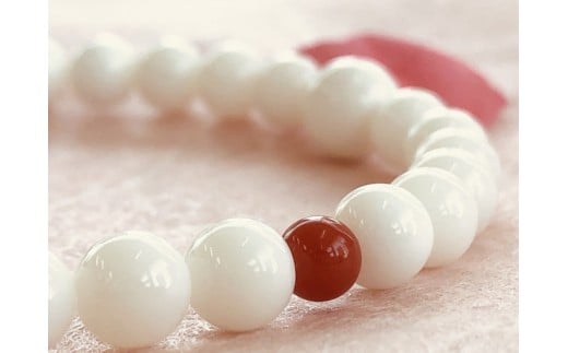 白サンゴ＆赤サンゴ2個 ブレスレット・女性用 TP056