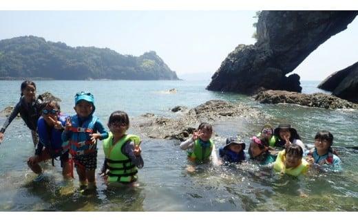 【RemoRemoKayaks】シーカヤック体験 〜のんびり 安和コース〜 RR001